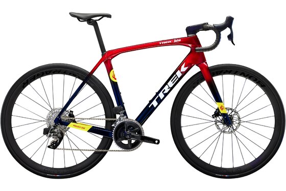 Trek Domane - Trek Domane SLR 6 eTap Gen 4 - 2023 - 28 Zoll - Diamant