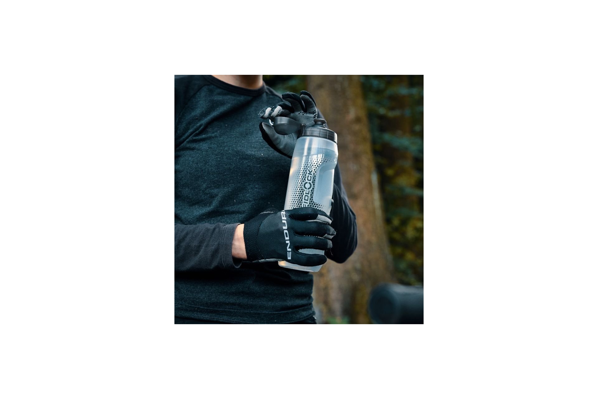 Fidlock Twist Trinkflasche 800 mit Bike Base Flaschenhalter