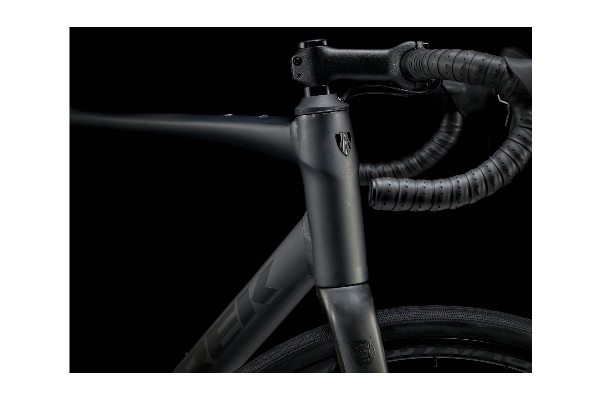 Trek Domane AL 2 Gen 4 - 28 Zoll - Diamant - 2026