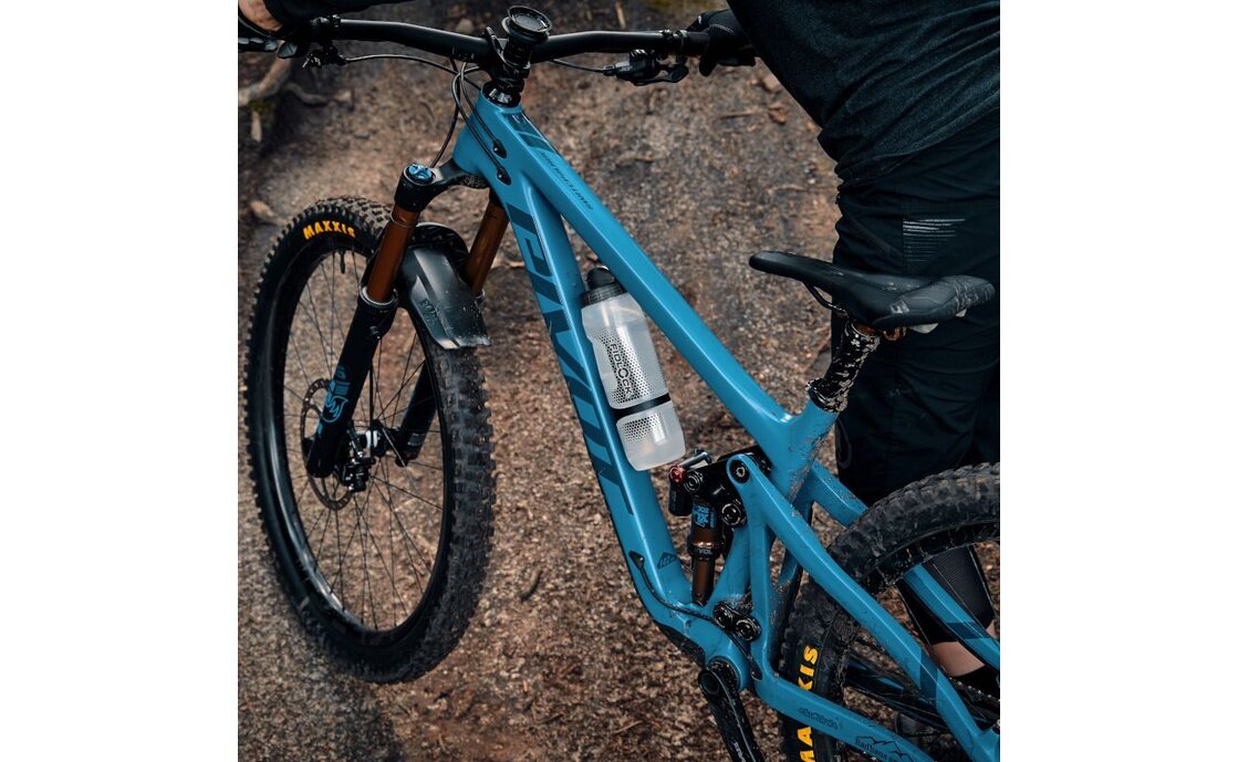 Fidlock Twist Trinkflasche 800 mit Bike Base Flaschenhalter