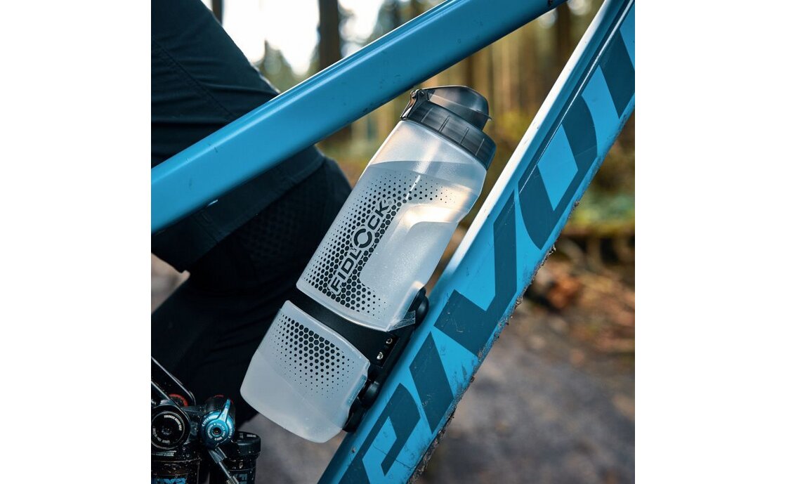 Fidlock Twist Trinkflasche 800 mit Bike Base Flaschenhalter