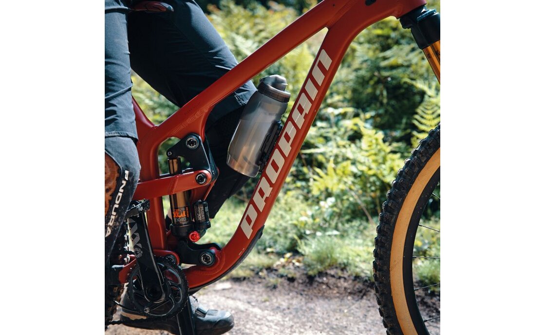 Fidlock Twist Trinkflasche 590 mit Bike Base Flaschenhalter