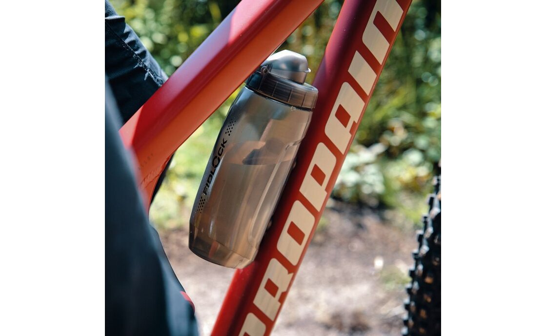 Fidlock Twist Trinkflasche 590 mit Bike Base Flaschenhalter