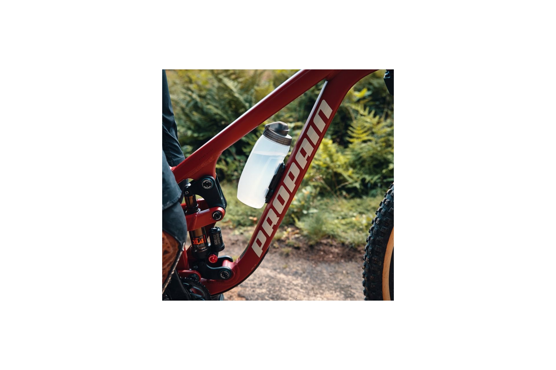 Fidlock Twist Trinkflasche 590 mit Bike Base Flaschenhalter