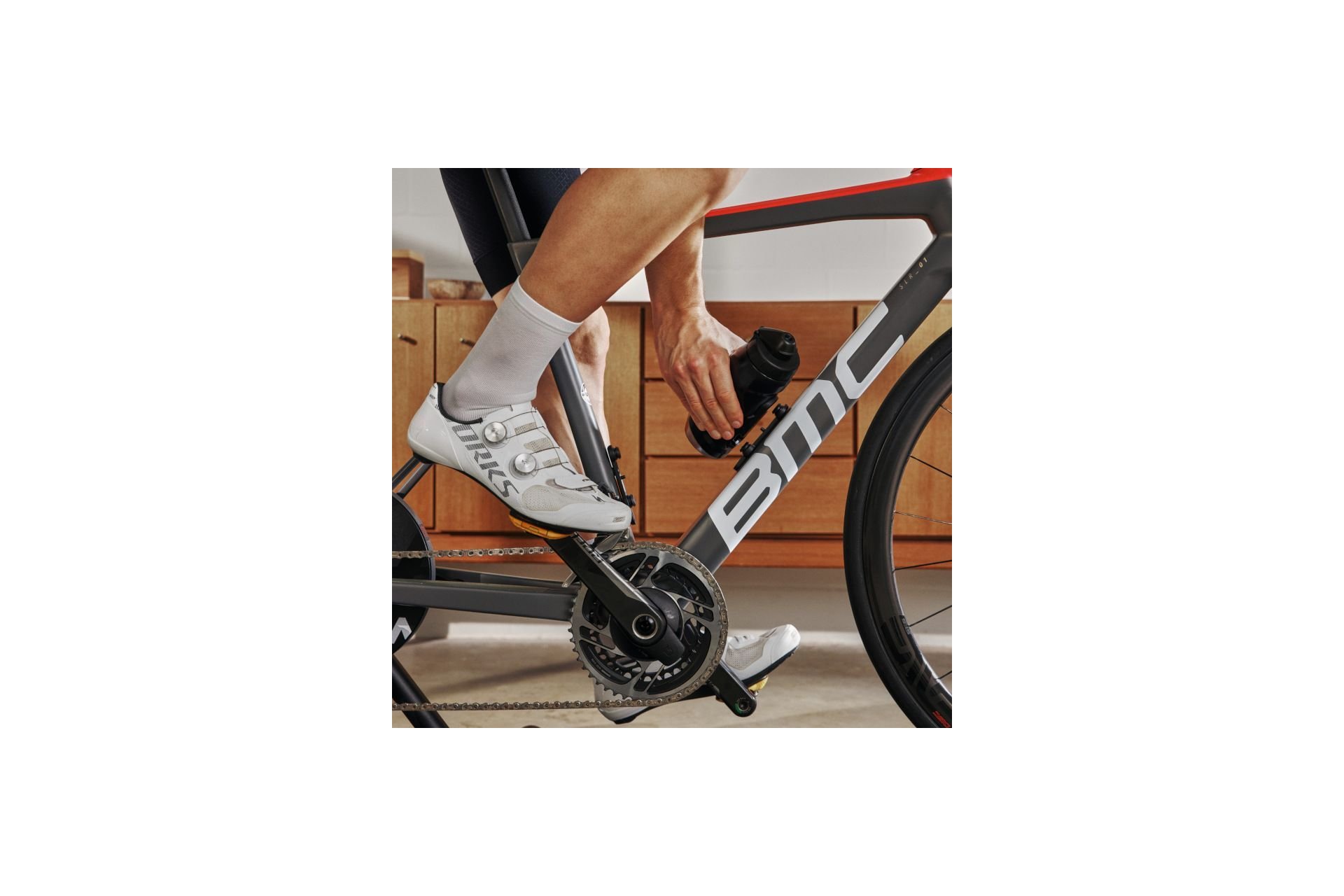 Fidlock Twist Trinkflasche 590 mit Bike Base Flaschenhalter