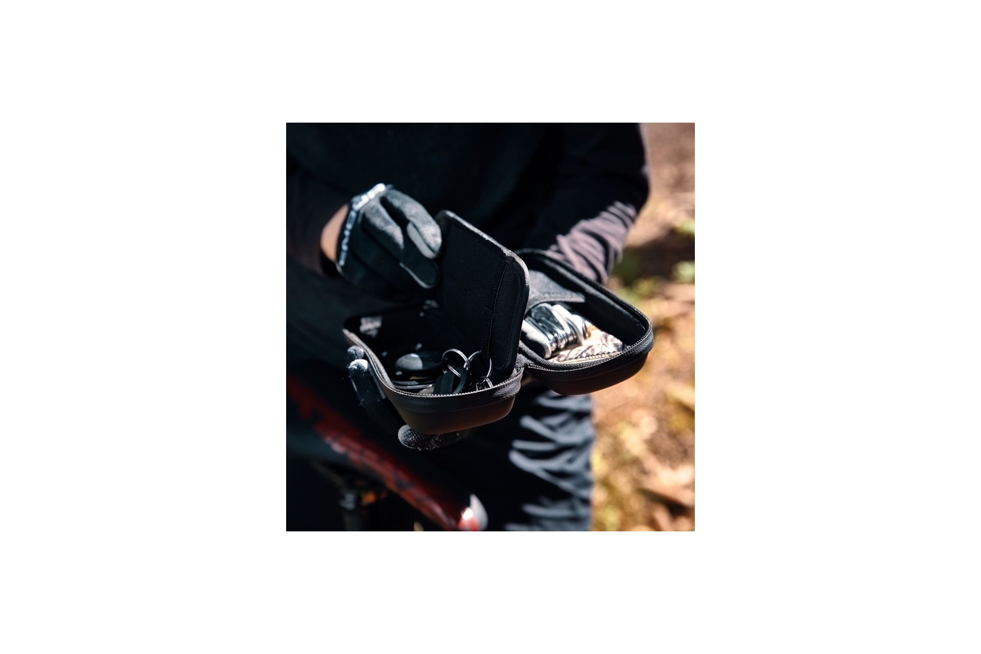 Fidlock Twist Toolbox mit Bike Base Flaschenhalter - 2025