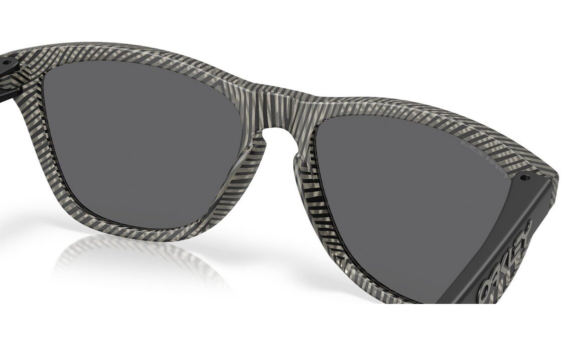Oakley Frogskins Matte Grey Ink Fingerprint/Prizm Black