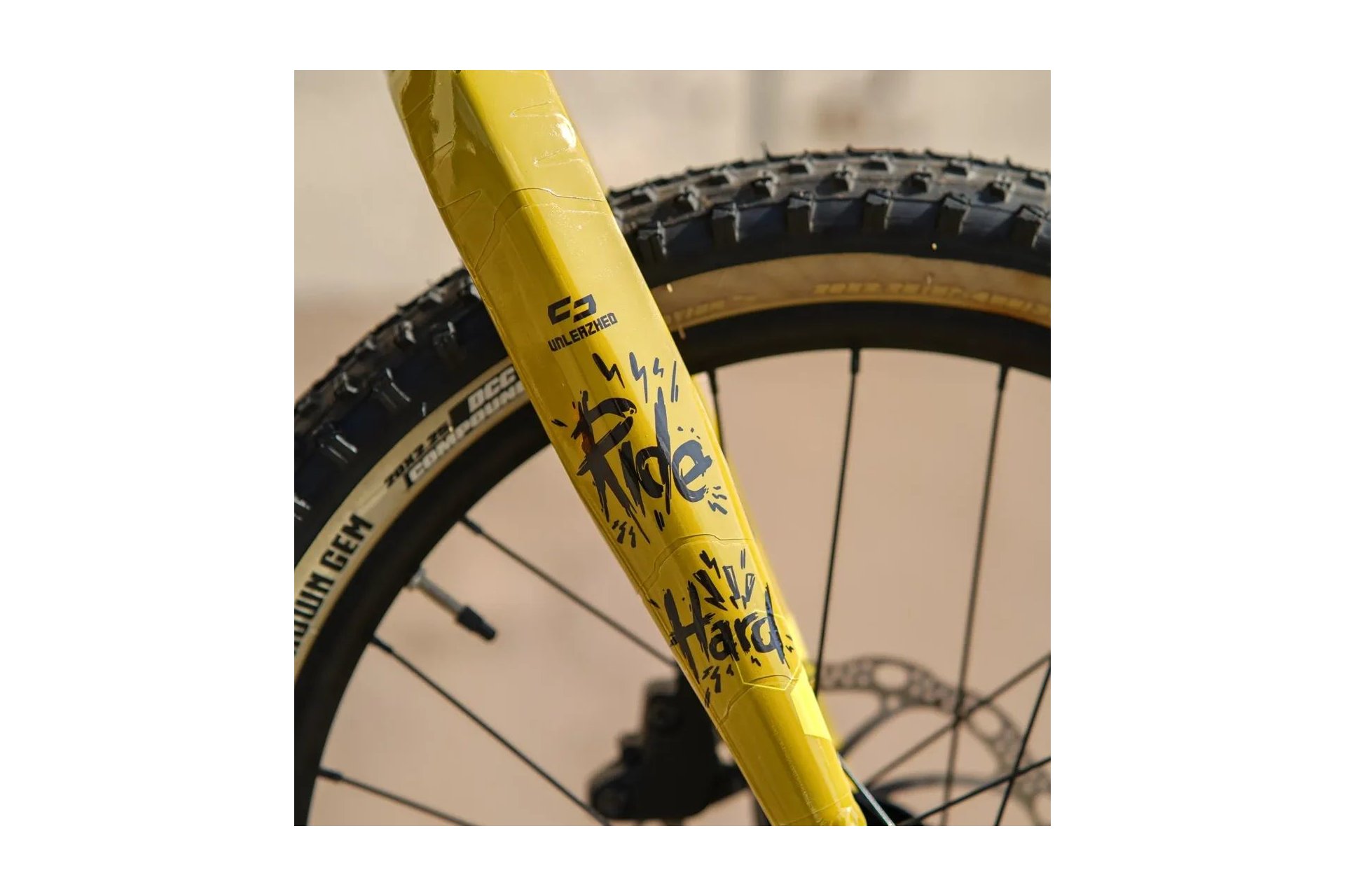 Unleazhed Rahmenschutzfolie Kids BPK01 Ride It black glossy