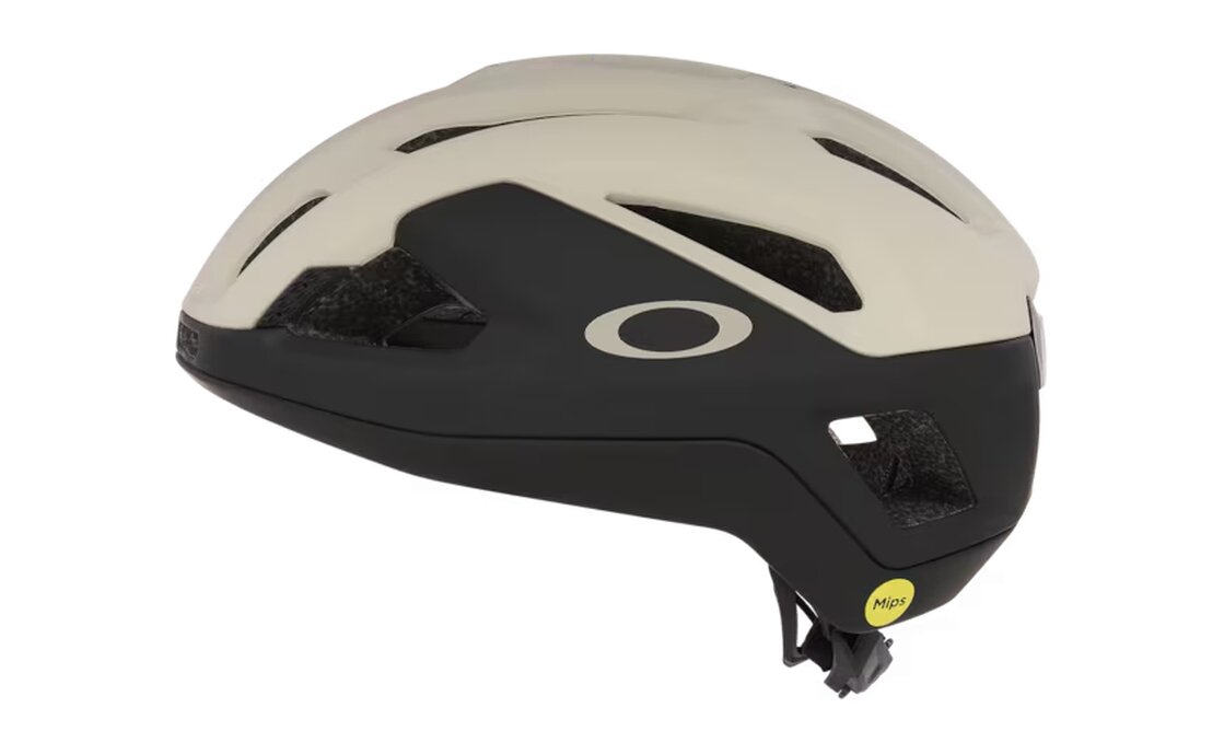 Oakley ARO3 Endurance MIPS