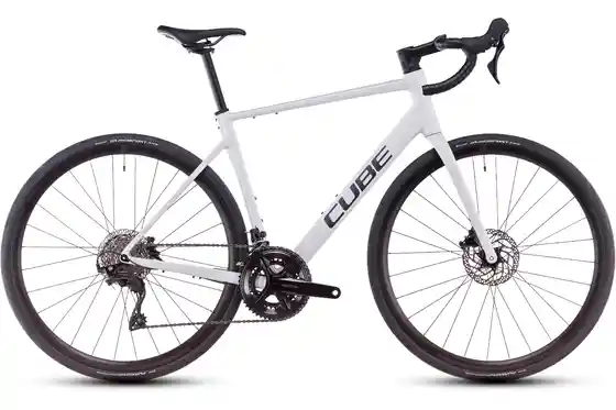 Straßenrennräder - Cube Attain SLX - 28 Zoll - Diamant