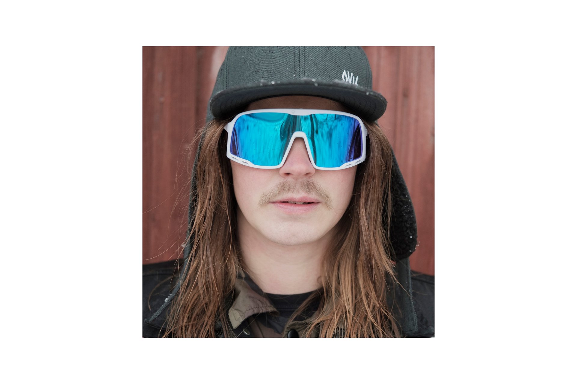 CHPO Henrik White - Blue Mirror