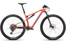 Santa Cruz Chameleon - Santa Cruz Blur 4 C S-Kit - 29 Zoll - Fully - Aktion