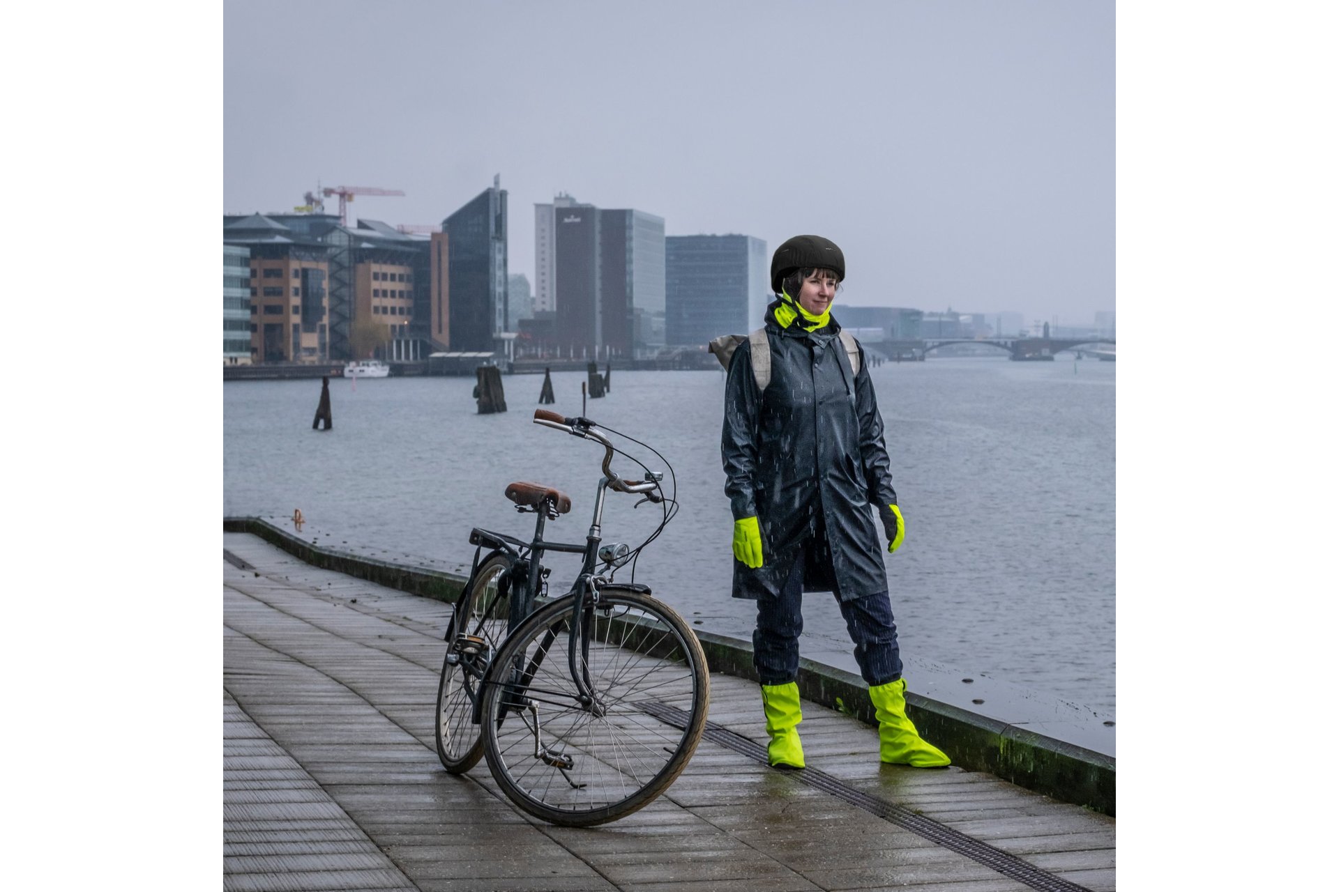 GRIPGRAB Waterproof Helmet Cover