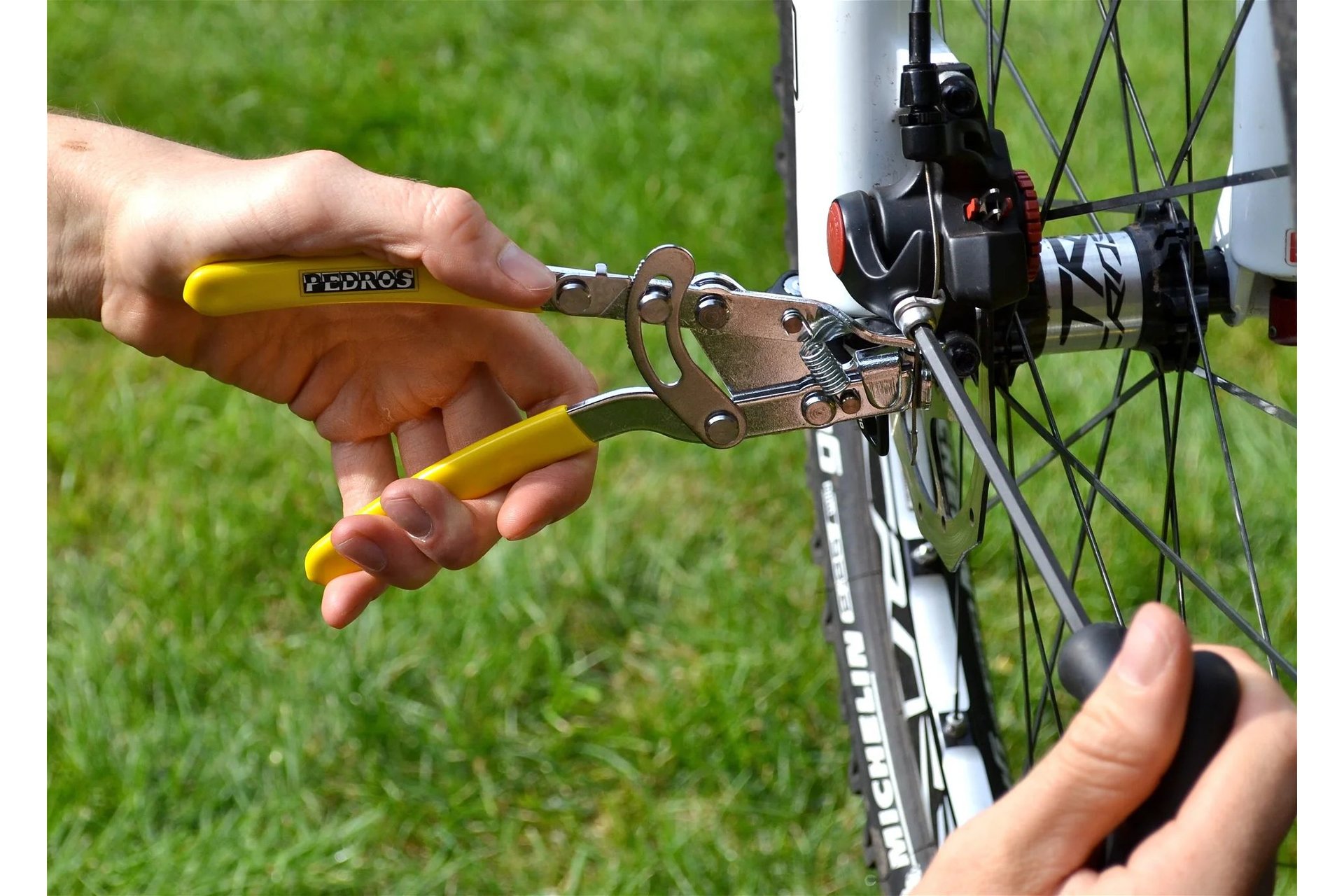PEDROS Bowdenzugspanner
