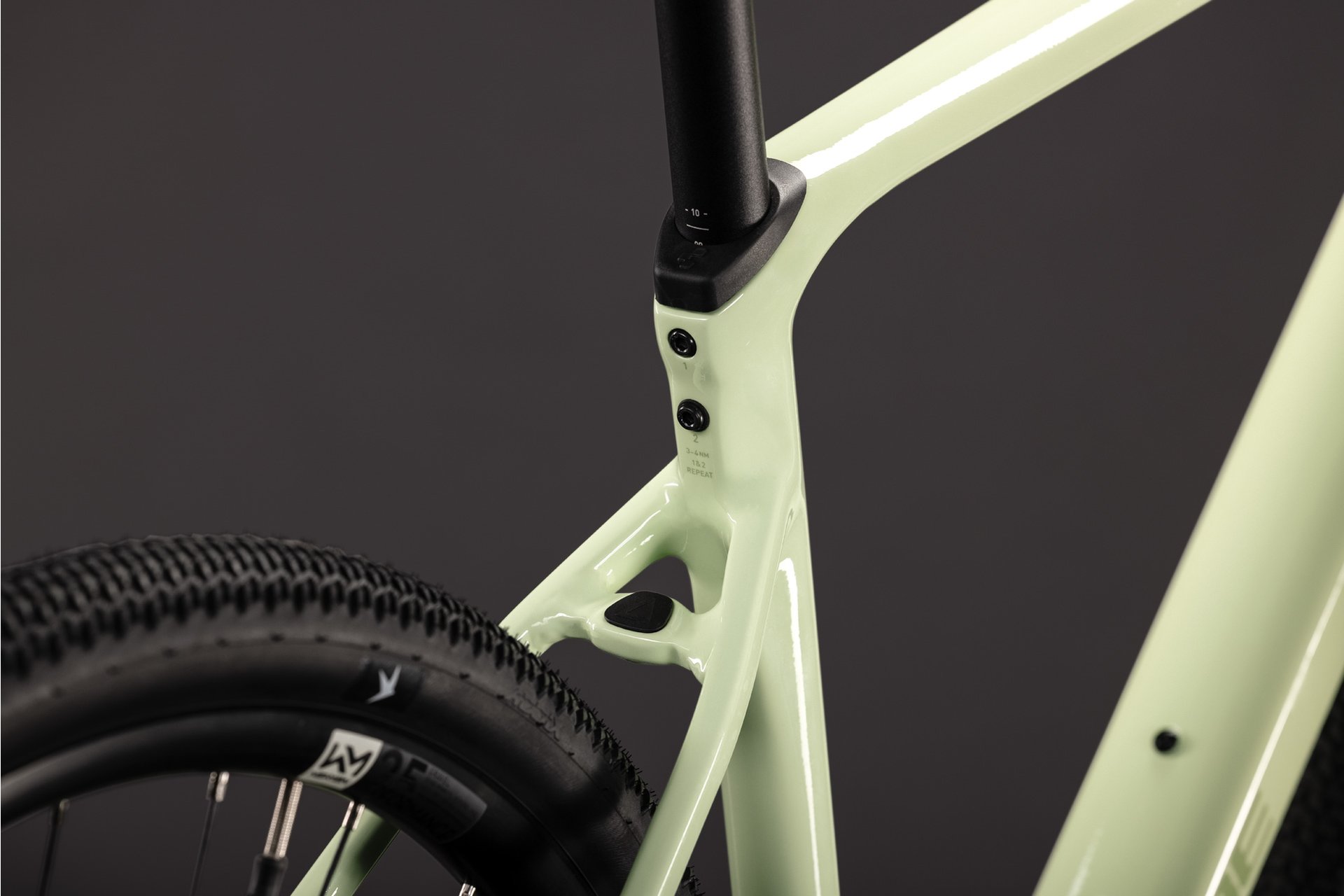 Cube Nuroad Race - 28 Zoll - Diamant - 2027