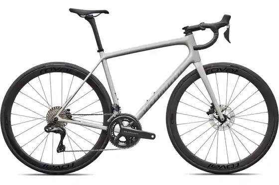 28 Zoll - Rennräder - Specialized Aethos Expert Di2 - 28 Zoll - Diamant - 2026