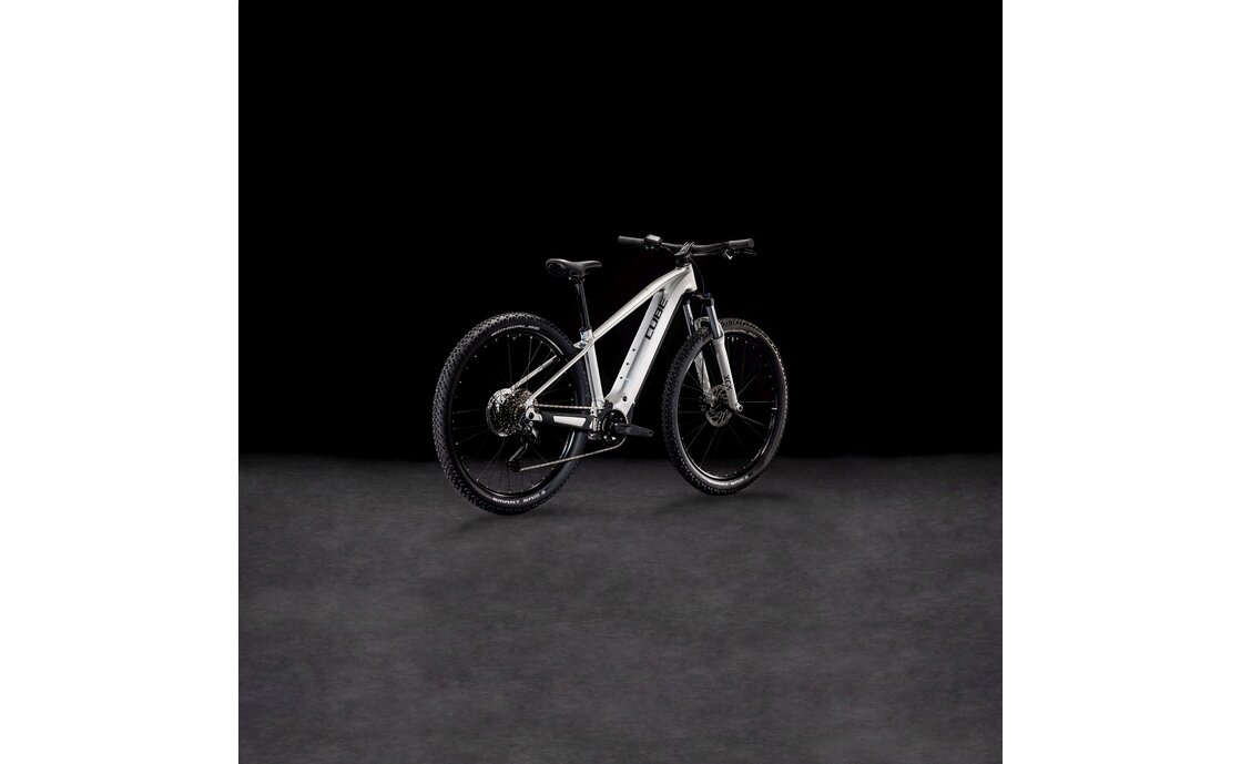 Cube Reaction Hybrid ONE 800 - 800 Wh - 27,5 Zoll - Diamant