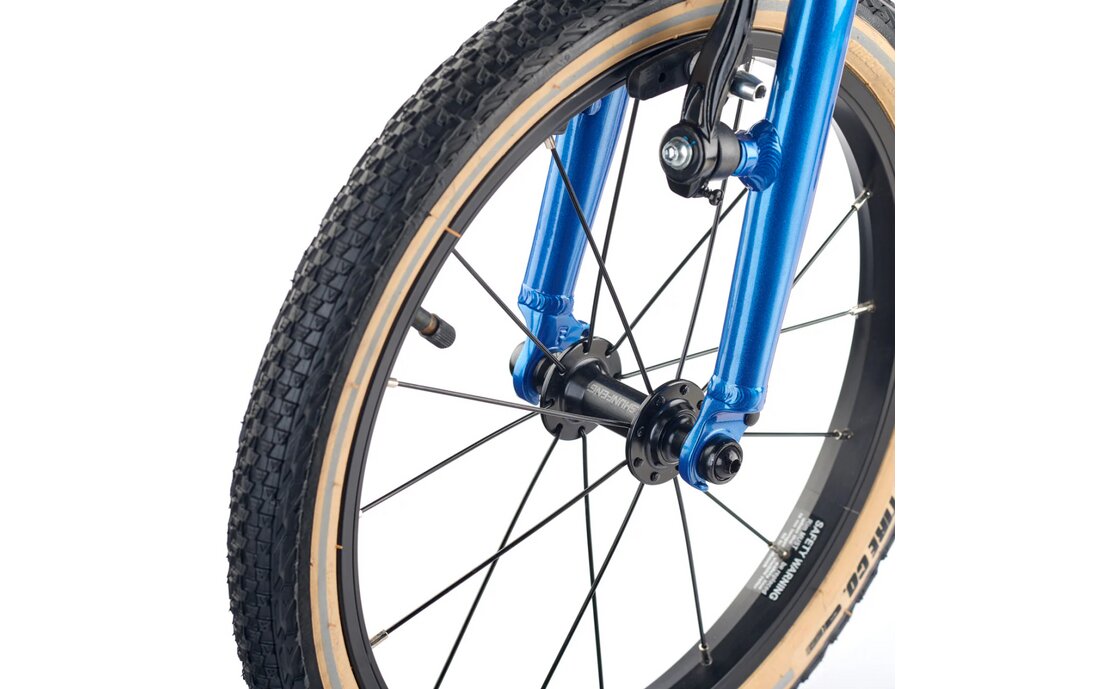 Academy Grade 3 - 16 Zoll - Diamant - 2026