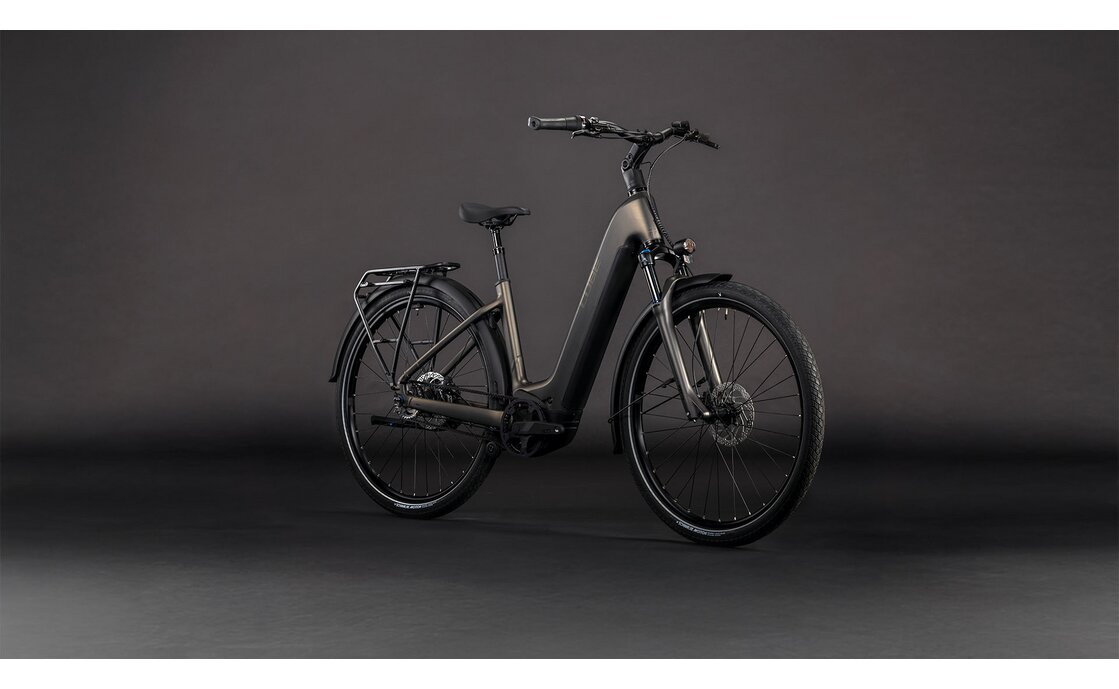 Cube Touring Hybrid Comfort SLX 800 - 800 Wh - 28 Zoll - Tiefeinsteiger - 2026