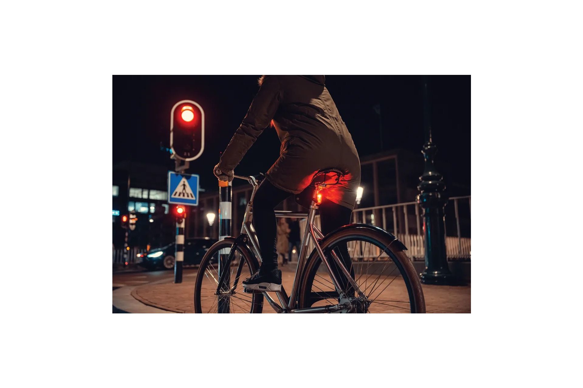 AXA DWN Rear USB Akku R&uuml;cklicht - StVZO