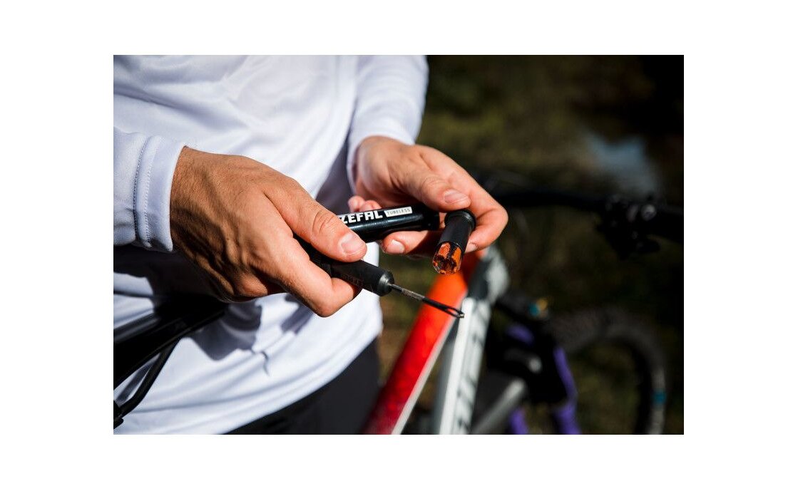 Zefal Tubeless Repair Kit - Frame Mount