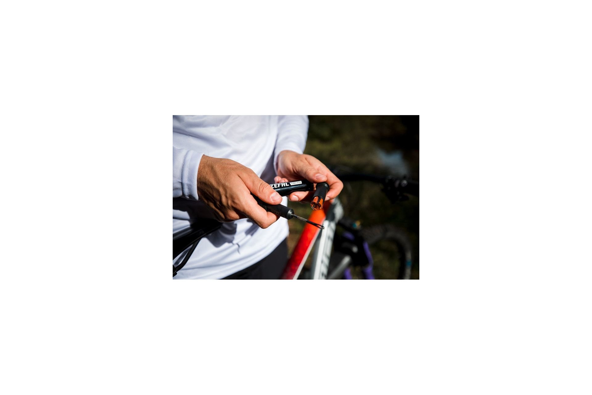 Zefal Tubeless Repair Kit - Frame Mount