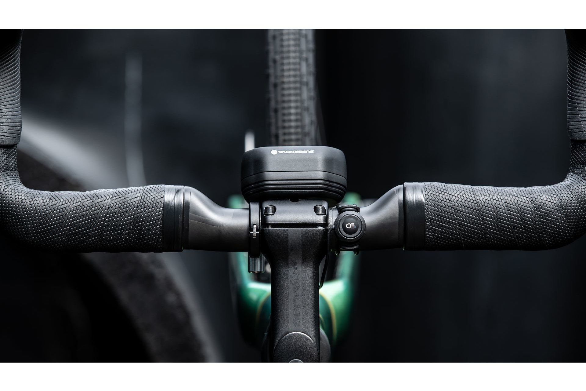 Supernova B54 Pro Akku-Scheinwerfer Set StVZO