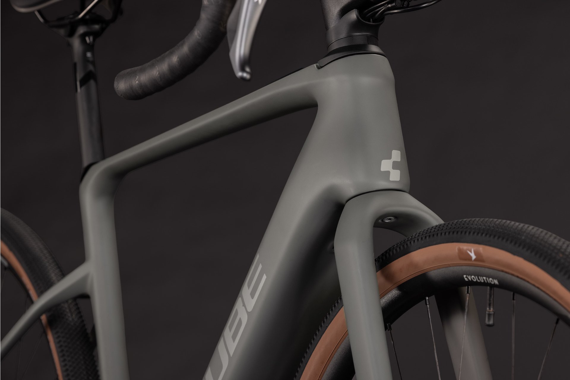 Cube Nuroad Hybrid C:62 Race 400X - 400 Wh - 28 Zoll - Diamant - 2027