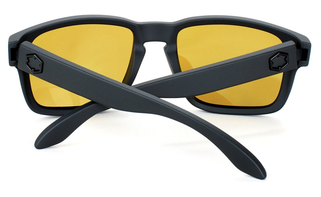 OUTOF Swordfish Black / The One Gelo