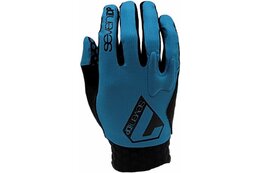 7IDP Project Langfinger Handschuhe