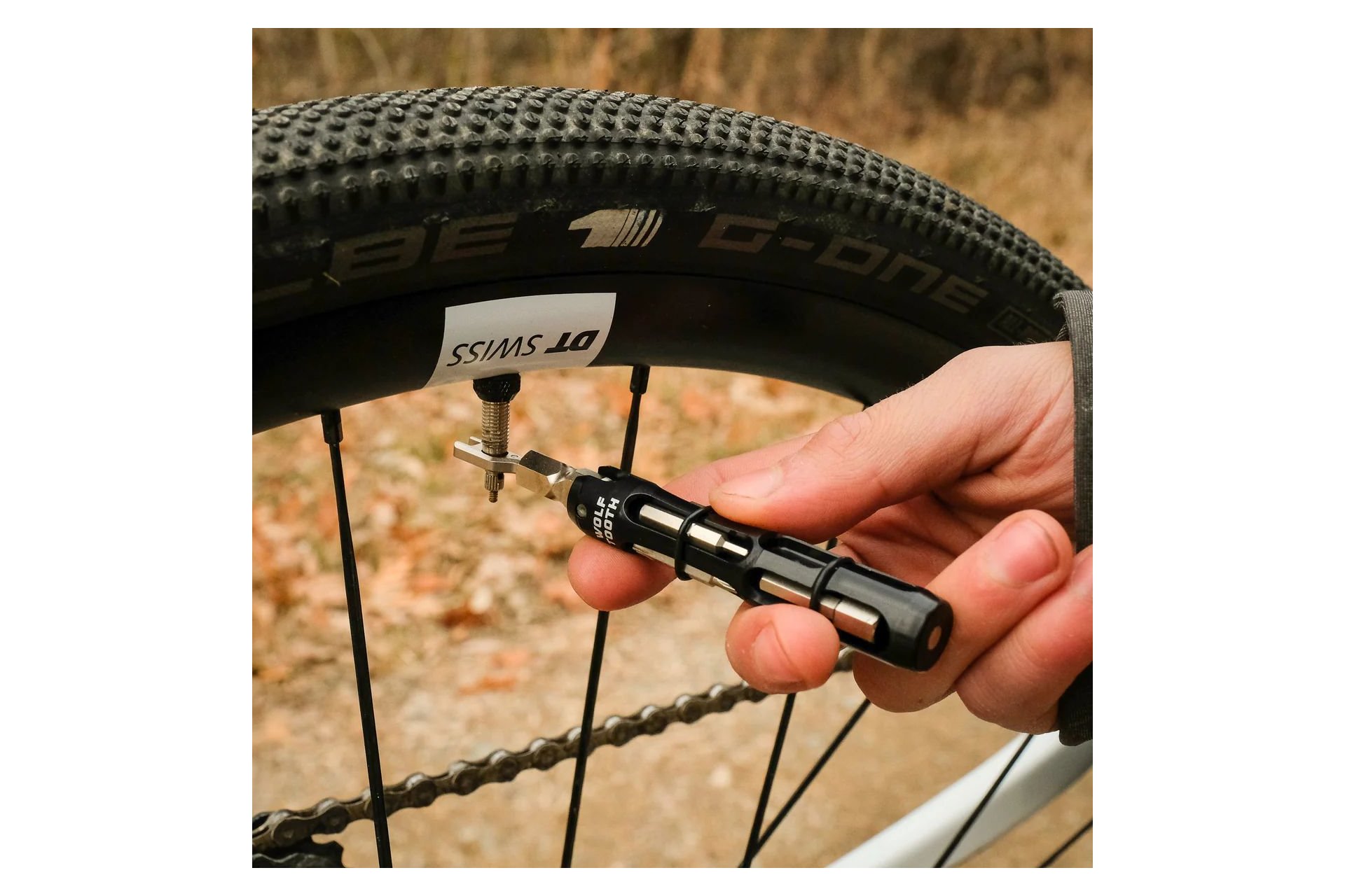 Wolftooth EnCase System Bar Kit One Werkzeugset