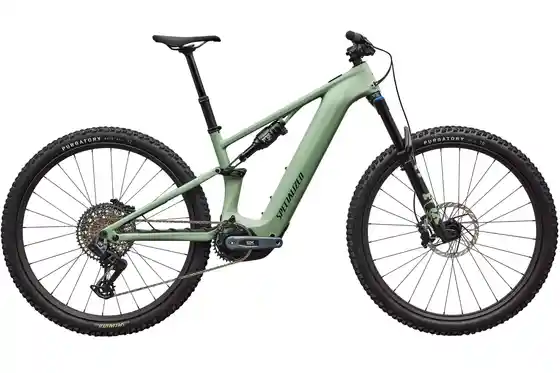 Schwarz - E-Bike-Pedelec - Specialized Turbo Levo R Expert - 840 Wh - 29 Zoll - Fully