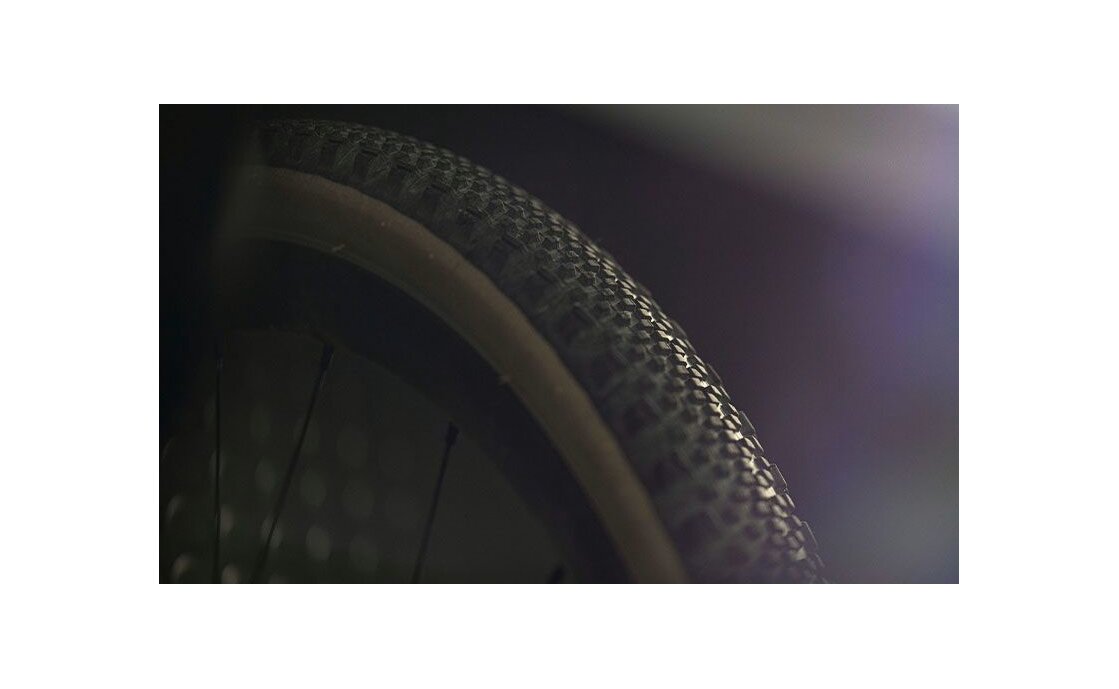 AERON SV 42 CX/Gravel - ExtraLite Protect 27,5-28 Zoll / 32-52 mm