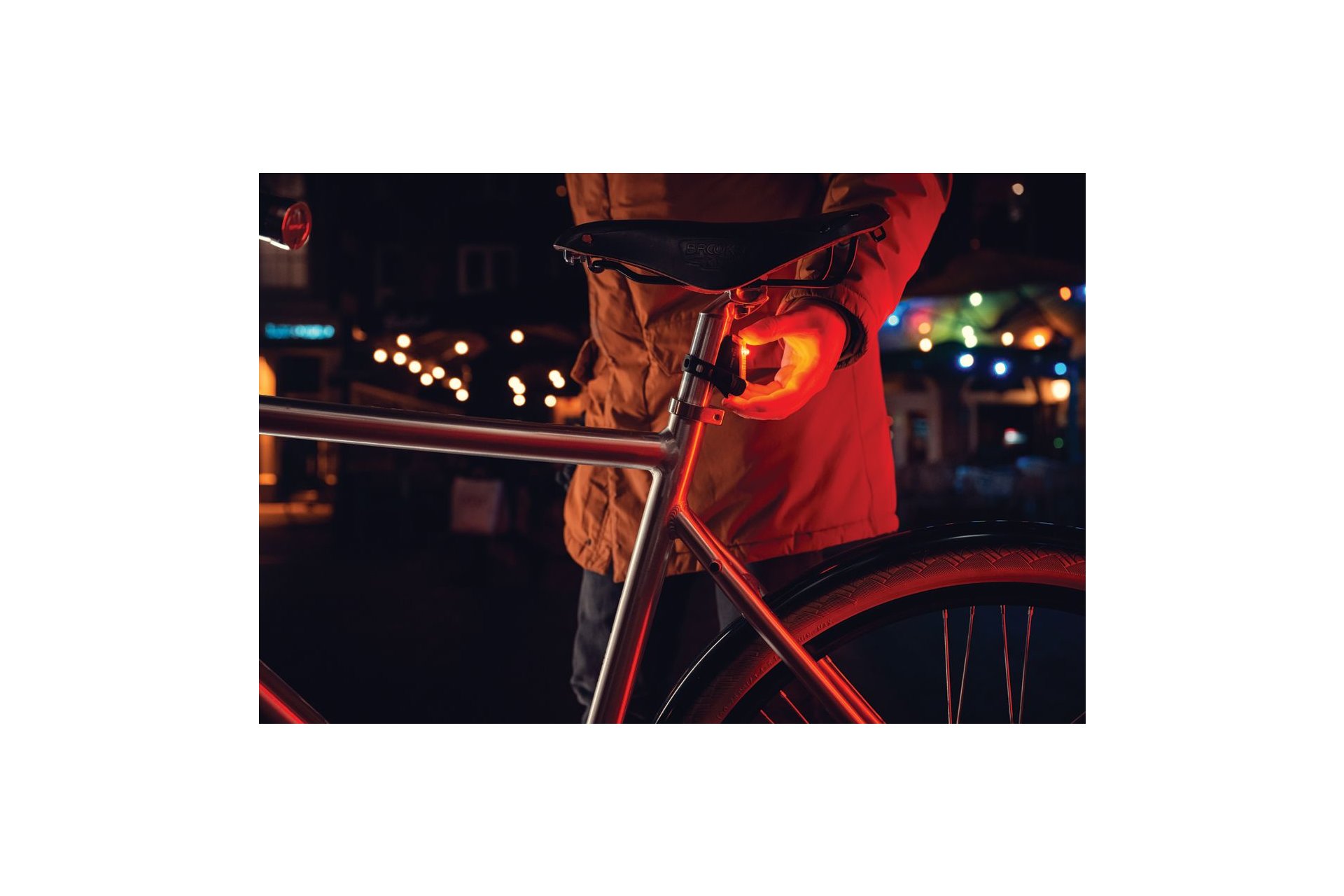 AXA DWN 100/DWN USB Rear Signal Set