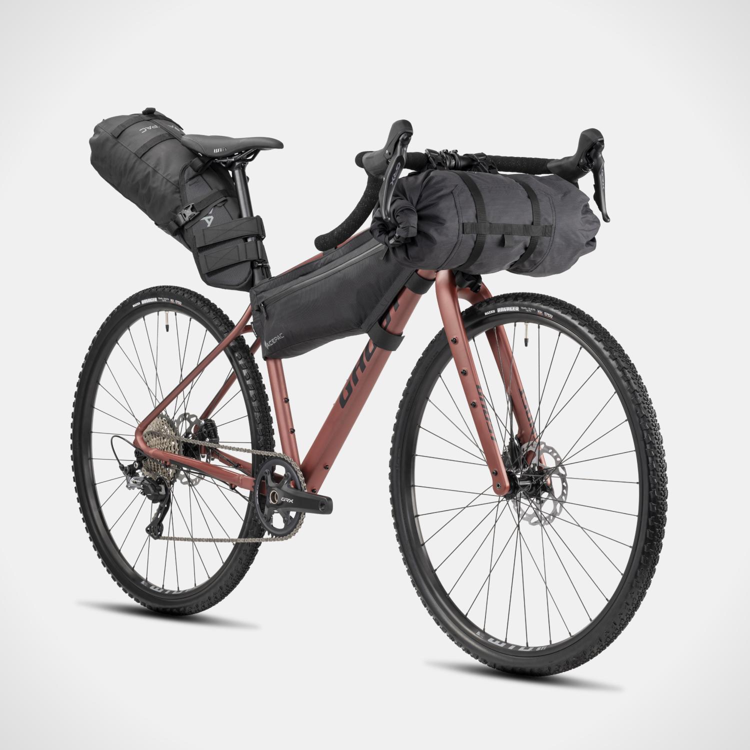 Gewinne das Ghost Asket Advanced EQ mit hochwertigen Taschen